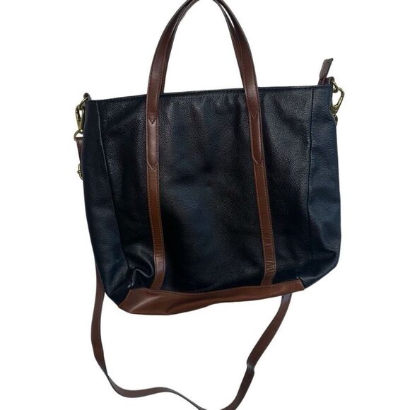 Fossil dual tone Leather Backpack - Missing one strap - Picture 3 of 12